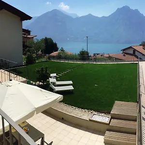 Vakantiehuis Anna, Castro (Lombardy)