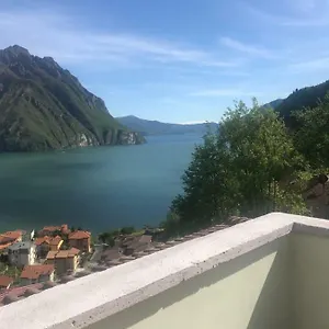 Bed & Breakfast Bellavista, Castro (Lombardy)
